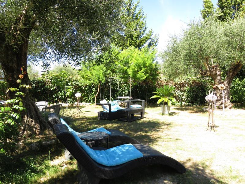 Hotel mon Soleil La Gaude Esterno foto